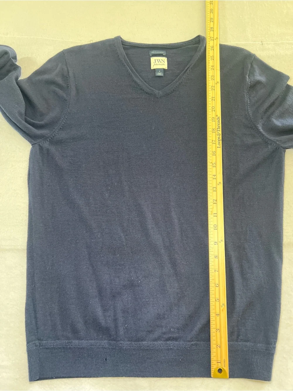 JWN John W Nordstrom Men’s Navy Blue Merino Wool V-Neck Sweater,Large  FLAW-Read